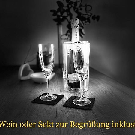 #Neu L Seeblick L Netflix L Boxspring L Nespresso L E-Tuer L Terrasse L 82M2 乌尔门 外观 照片